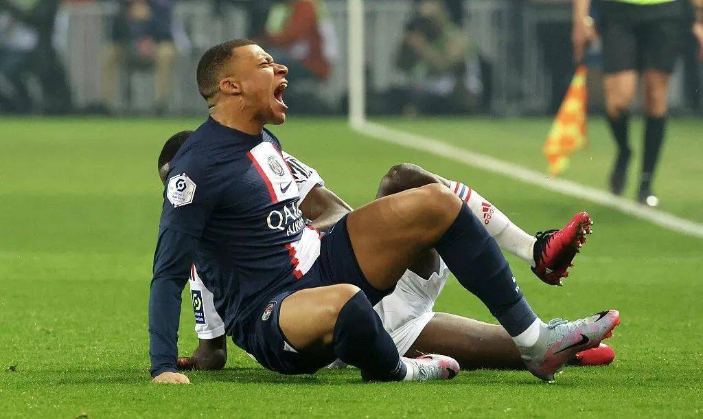 集结日费城76人止住颓势窗口期那不勒斯调整名单以备法国杯，赛后波特兰开拓者防线松动直接炸裂